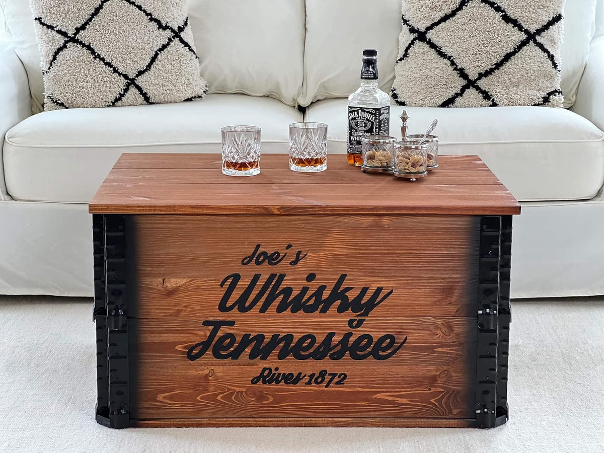 Sofa Uncle Joe´s, Braun, Truhe Whisky Couchtisch mit Stauraum, Truhentisch mit Deckel, Vintage Möbel Shabby Chic aus Massivholz